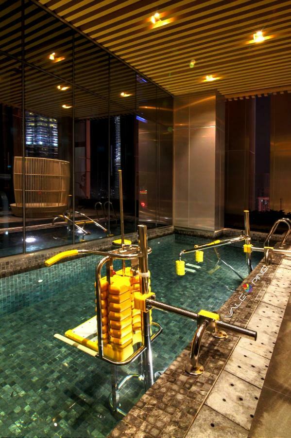 Tropicana The Residences Klcc By Luxury Suites Kuala Lumpur Dış mekan fotoğraf